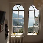 ホテル ラ モレスカ ラヴェッロ