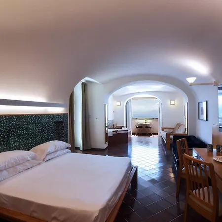 La Moresca Hotel 3*