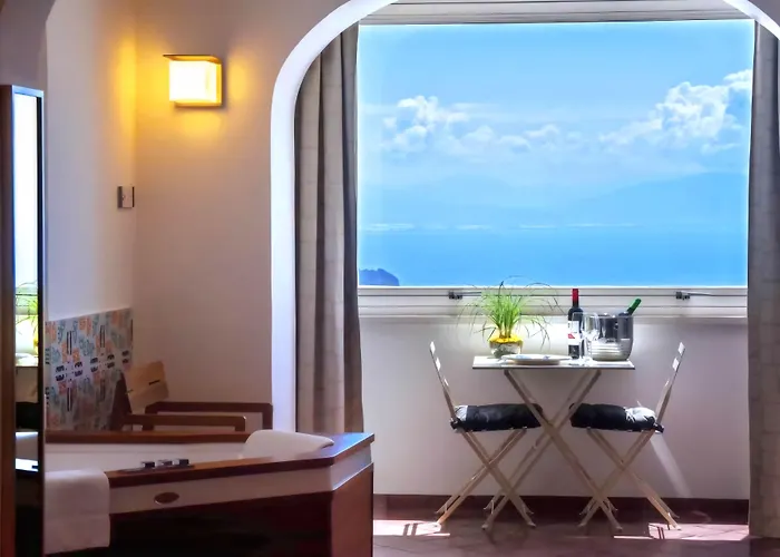 Отель La Moresca Равелло